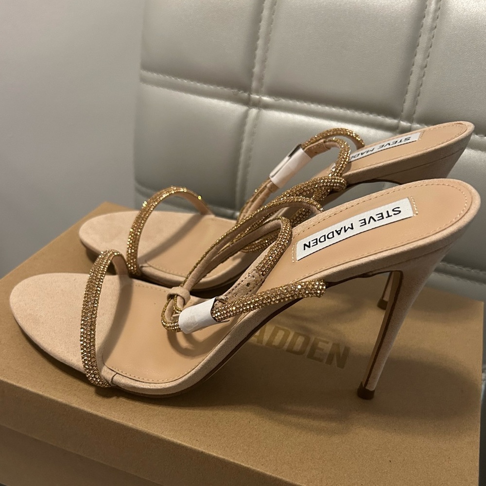 Steve Madden Strappy Heel - Picture 4 of 4